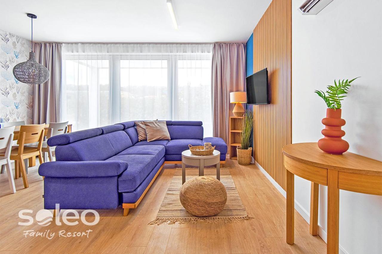 Soleo Family Resort - Domki 3 Min Od Morza - 3 Baseny, 4 Jacuzzi, Sauna, Animacje, Malpi Gaj, 3 Sale Zabaw, 4 Place Zabaw, 2 Restauracje Реваль Екстер'єр фото